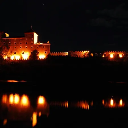 דירה Castell De Riudabella